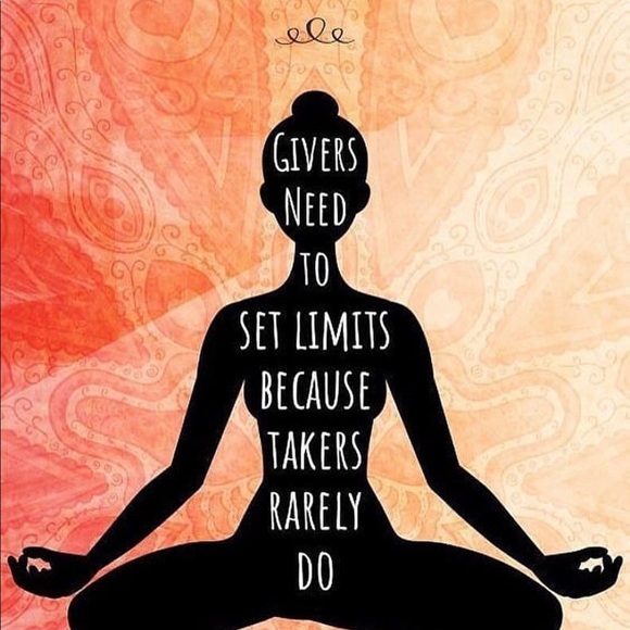 Meet your Posher, Monica - Picture 3 of 7